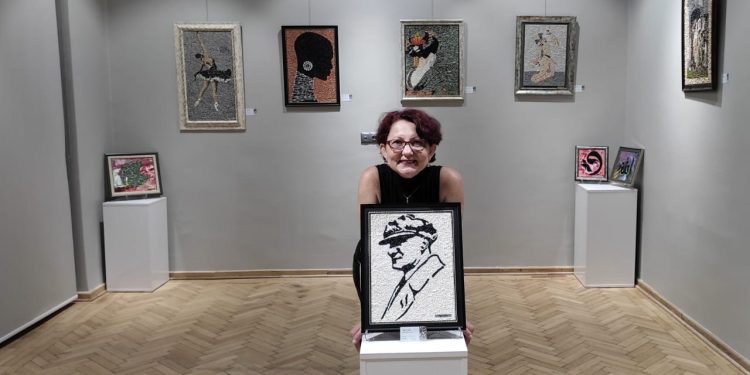 Ayfer Yelken “Doğanın Rengi “adlı kişisel sergisini sanatseverlerle buluşturdu