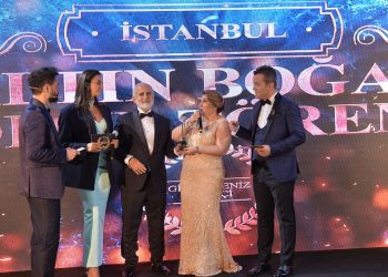 Angels Akademi’nin başarısı ödülle taçlandı.