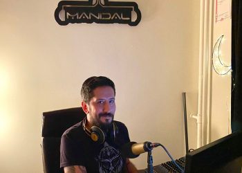 Aytek Teoman “Bu devirde radyo yayını yapmak çılgınlık”