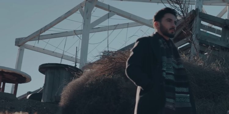 Onur Hanelçi “Cellat” adlı şarkısıyla müzikseverlerle buluştu