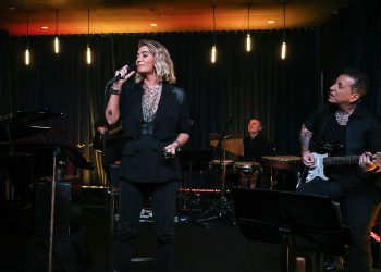 Sıla ““Bağlanmak Güzel Bir Şey Çünkü Temelinde Sahip Çıkmak Vardır”