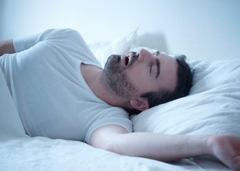 Uyku apnesinin 10 belirtisi nelerdir?