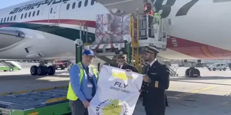 Fly Service Türkiye ve Kanada Ceo’su Gökhan Sarıgöl Basın Açıklaması yaptı