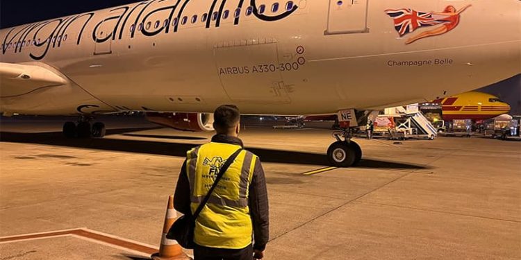 Virgin Atlantic’in yardım uçağı Adana’ya geldi