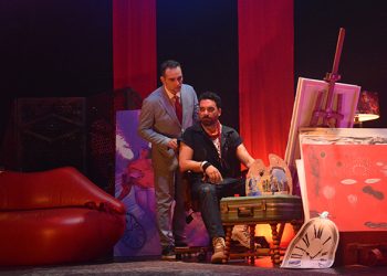 Çapkının Düşü oyunu ayakta alkışlandı