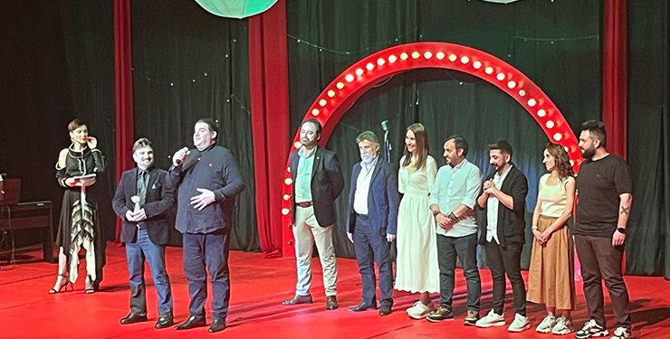 Dionysos Tiyatro’ya 2 ödül birden