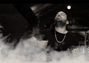 Onur Gergin “Naylon  Sevdalar” ile zirveyi zorluyor