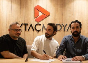 Efsane ekip, “Efsane” filmi için yeniden bir arada