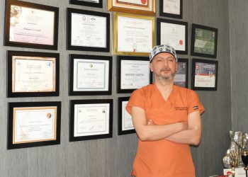 Op.Dr. Mehmet Kartal Kimdir ?