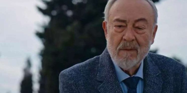 Ünlü oyuncu Mehmet Ulay kansere yenik düştü