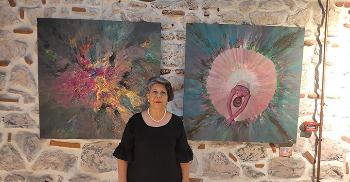 Oya Gönen “Color Of Nature” adlı solo sergisini sanatseverlerle buluşturdu.