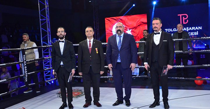 Tolga Başaran spor gecesinde tarihi rekor bağış