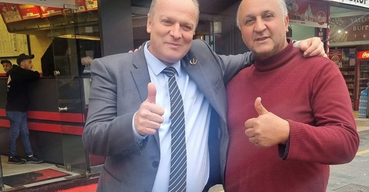 Başiskele’de Uğur Yüksel durmuyor, destek büyüyor