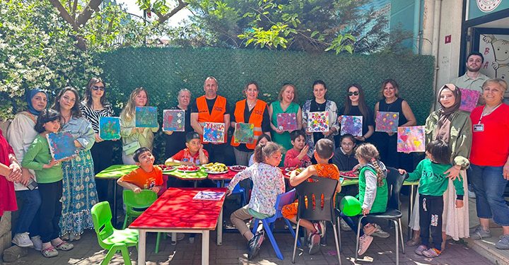 Her şey çocuklar için