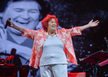 Selda Bağcan Harbiye Açıkhava’da hem senfonik hem klasik muhteşem bir konsere imza attı