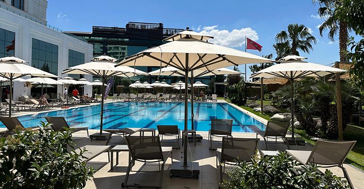 Zayo ile Alaçatı/Bodrum beach konsepti İstanbul’da…