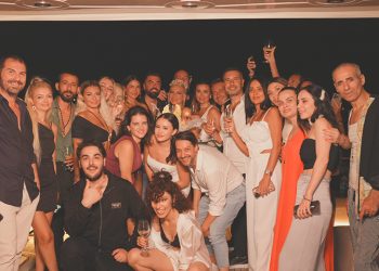 Evrim Yaşlak’tan görkemli doğum günü partisi