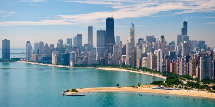 Discover the Windy City with Turibus Chicago